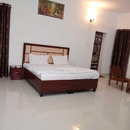 Zora Park Luxury Rooms Visakhapatnam Eksteriør billede