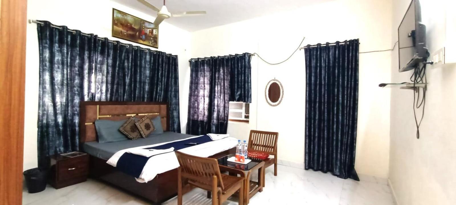 Zora Park Luxury Rooms Visakhapatnam Eksteriør billede