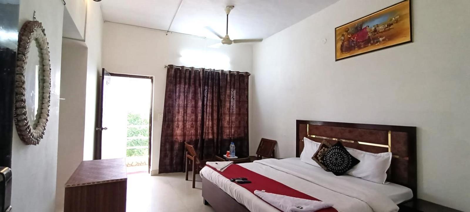 Zora Park Luxury Rooms Visakhapatnam Eksteriør billede