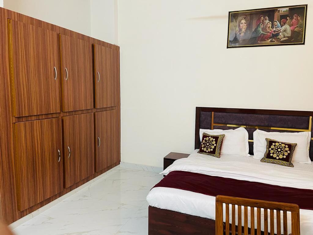 Zora Park Luxury Rooms Visakhapatnam Eksteriør billede