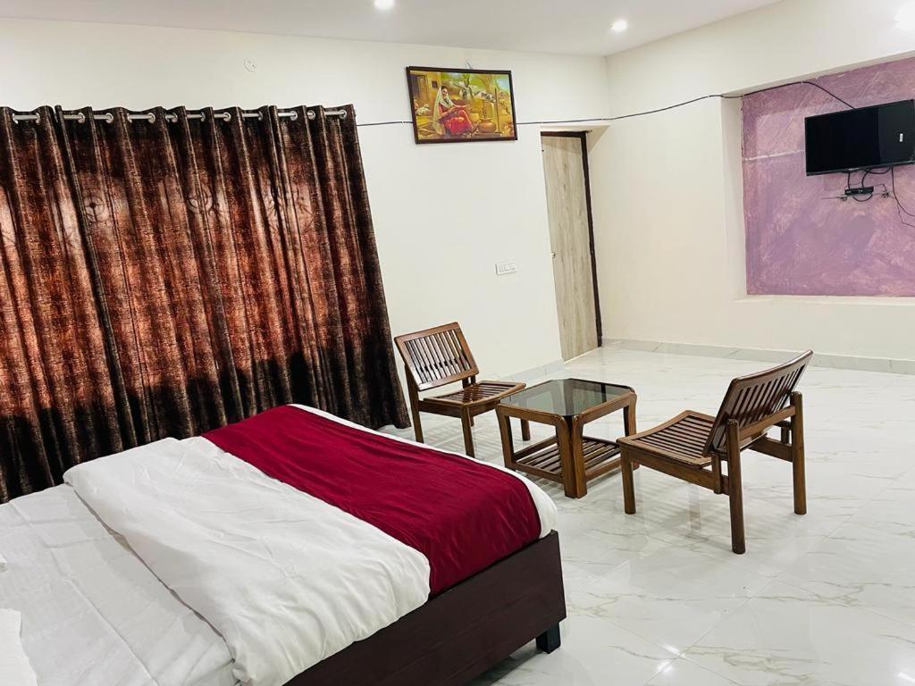 Zora Park Luxury Rooms Visakhapatnam Eksteriør billede