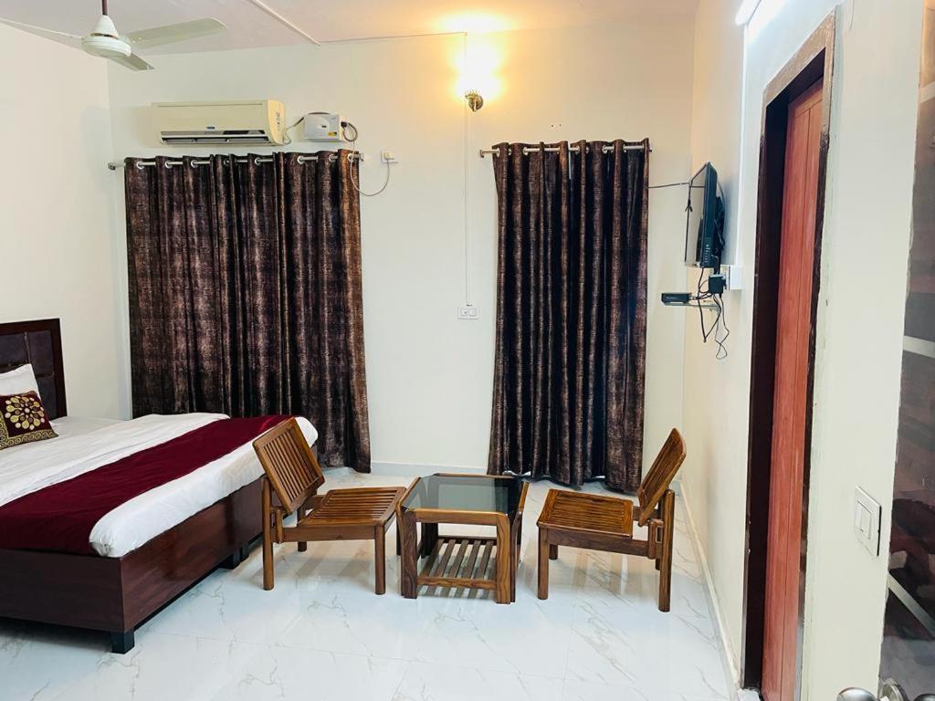 Zora Park Luxury Rooms Visakhapatnam Eksteriør billede